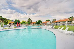Lovely Crescent Bar Condo w/ Community Amenities!