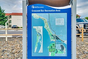 Lovely Crescent Bar Condo w/ Community Amenities!