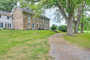 Historic Home on Farm, 15 Mi to Williamsport!
