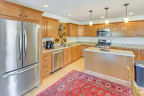 Wfh-friendly Columbiana Vacation Rental w/ Deck!