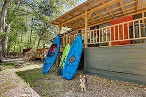 Pet-friendly Haleyville Cabin Rental w/ Kayaks!