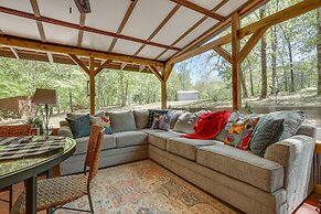 Pet-friendly Haleyville Cabin Rental w/ Kayaks!