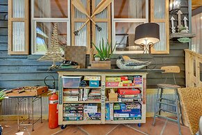 Pet-friendly Haleyville Cabin Rental w/ Kayaks!