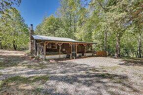 Pet-friendly Haleyville Cabin Rental w/ Kayaks!