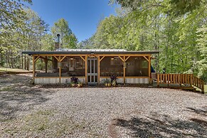 Pet-friendly Haleyville Cabin Rental w/ Kayaks!
