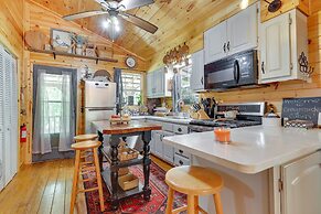 Pet-friendly Haleyville Cabin Rental w/ Kayaks!