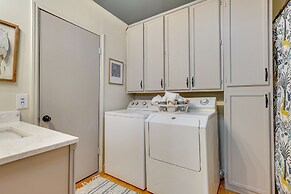 Pet-friendly Haleyville Cabin Rental w/ Kayaks!