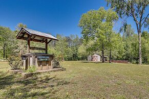 Pet-friendly Haleyville Cabin Rental w/ Kayaks!