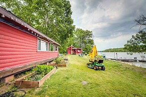 Rock River Hideaway on Private 5-acre Island!