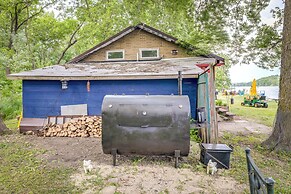 Rock River Hideaway on Private 5-acre Island!