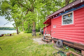 Rock River Hideaway on Private 5-acre Island!