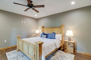 Gorgeous Drasco Home Near Greers Ferry Lake!