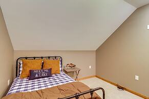 Gorgeous Drasco Home Near Greers Ferry Lake!