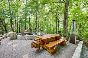 Near Highlands: 36-acre Scaly Mountain Lodge