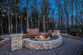 Near Highlands: 36-acre Scaly Mountain Lodge