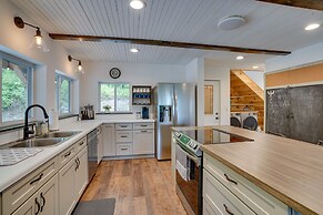 Secluded Marathon Hideaway w/ Fire Pit + Views!