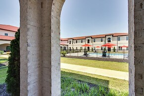 Swim, Golf & Bowl - Loretto Vacation Rental Apt!