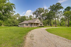 Airy Dayton Vacation Home w/ Deck + Private Yard!