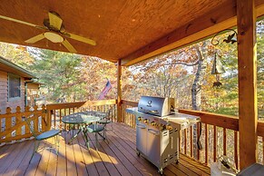 Almond Vacation Rental w/ Mountain Views!