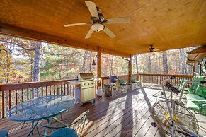 Almond Vacation Rental w/ Mountain Views!