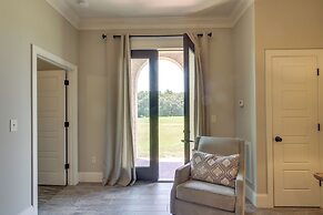Resort Apartment in Loretto w/ Private Patio!