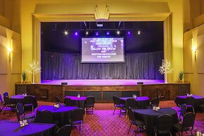 Resort Apartment in Loretto w/ Private Patio!