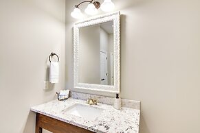 Keestone Resort Apartment ~ 7 Mi to State Park
