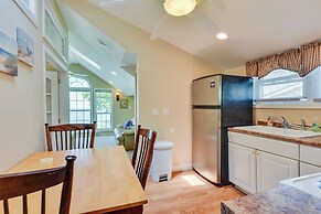 Turtle Cove Bay Beach House ~ 13 Mi to Buffalo!