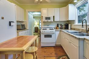 Turtle Cove Bay Beach House ~ 13 Mi to Buffalo!