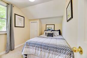 Turtle Cove Bay Beach House ~ 13 Mi to Buffalo!