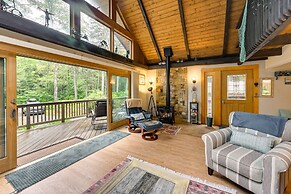 Tolland Cabin w/ Private Hot Tub & Grill!