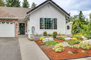 Newly Built Maple Valley Vacation Rental w/ Patio!