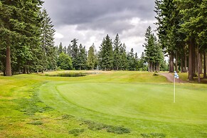 Newly Built Maple Valley Vacation Rental w/ Patio!