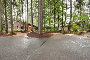 Newly Built Maple Valley Vacation Rental w/ Patio!