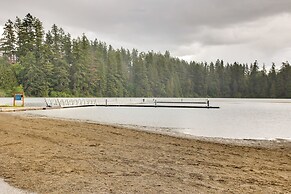 Newly Built Maple Valley Vacation Rental w/ Patio!