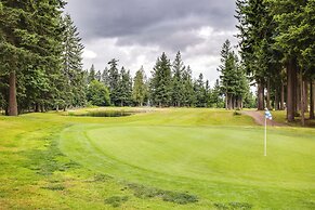 Newly Built Maple Valley Vacation Rental w/ Patio!