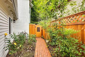 Newly Built Maple Valley Vacation Rental w/ Patio!