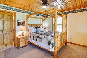 Pet-friendly Vienna Cabin w/ Screened-in Porch!