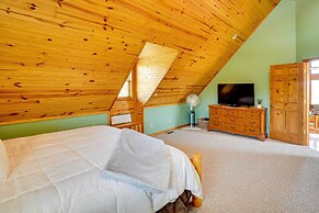 Pet-friendly Vienna Cabin w/ Screened-in Porch!