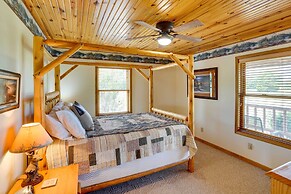 Pet-friendly Vienna Cabin w/ Screened-in Porch!