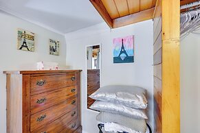 Paris Vacation Rental ~ 22 Mi to Mount Magazine!