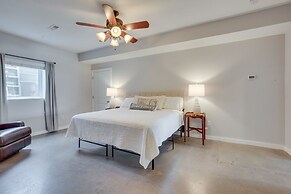 Sunset View Home: 1 Mi to Smithville Lake!