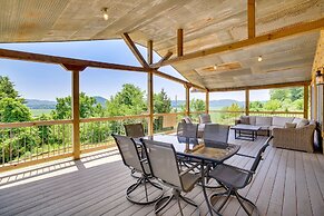 New Albin Vacation Rental w/ Fire Pit & Views!