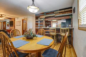 Charming Kaw Lake Country Home w/ Game Room!