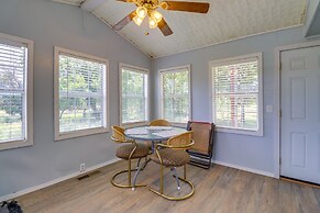 Charming Kaw Lake Country Home w/ Game Room!