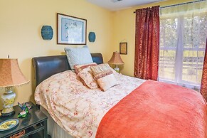 Cozy Georgetown Cottage on a Working Horse Farm!