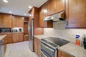 Cozy Minneapolis Home w/ Air Hockey, Near Downtown