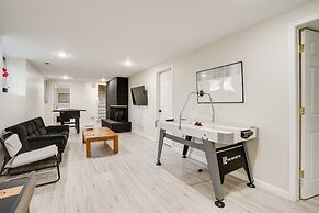 Cozy Minneapolis Home w/ Air Hockey, Near Downtown