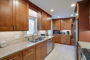 Cozy Minneapolis Home w/ Air Hockey, Near Downtown