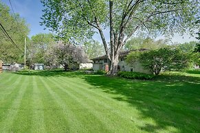 Cozy Minneapolis Home w/ Air Hockey, Near Downtown
